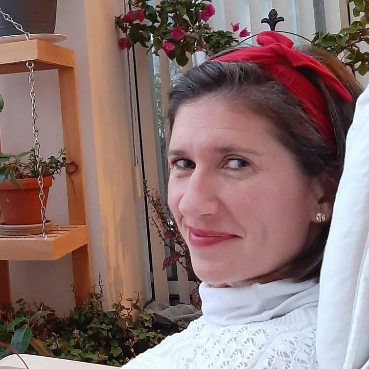 Celine, 41 of Toronto, Ontario,  dating
