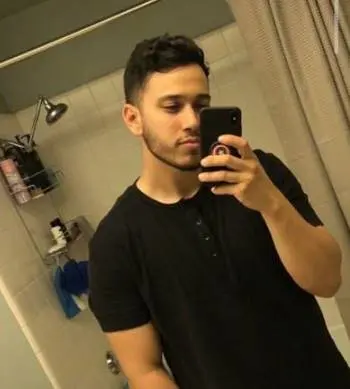 Chris, 33 of Los Angeles, California,  dating