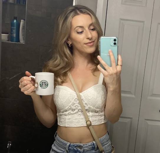 Are We Dating The Same GIRL