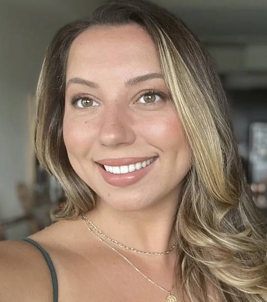  Nicole, 31 of Toronto, Ontario,  dating