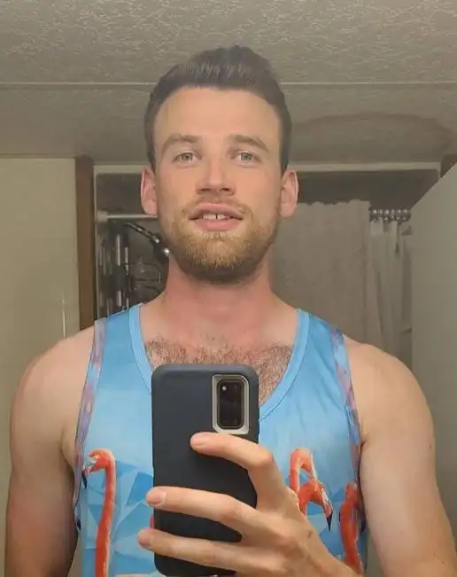 Oliver, 27 of Caledon, Ontario, Canada dating
