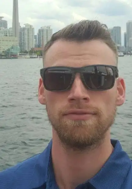 Oliver, 27 of Caledon, Ontario, Canada dating