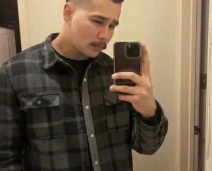 Alex, 32 of Los Angeles, California,  dating