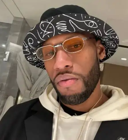Sonny Weems former NBA player on dating apps in Toronto