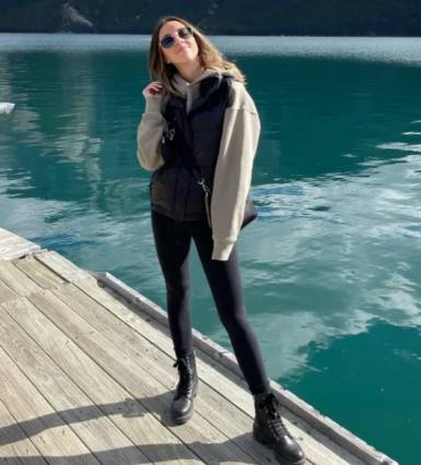 Carolyn, 32 of Toronto, Ontario, Canada dating