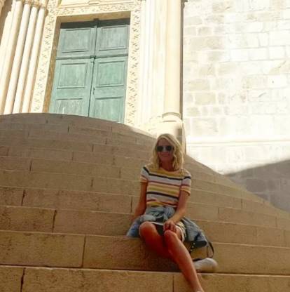 Jenn, 29 of Toronto, Ontario, Canada dating