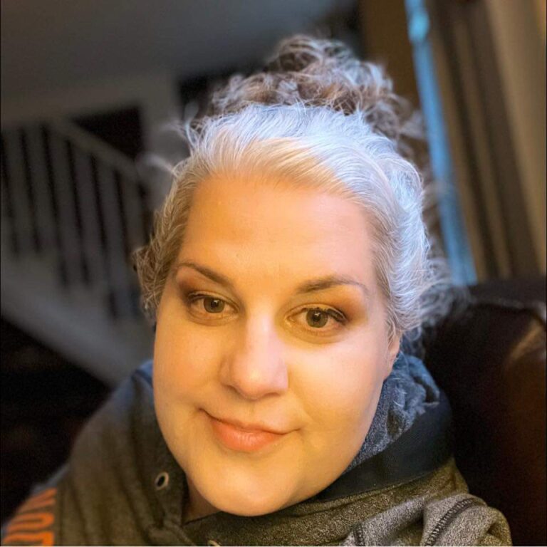 Rebecca, 44 of Norwich, Connecticut,  dating