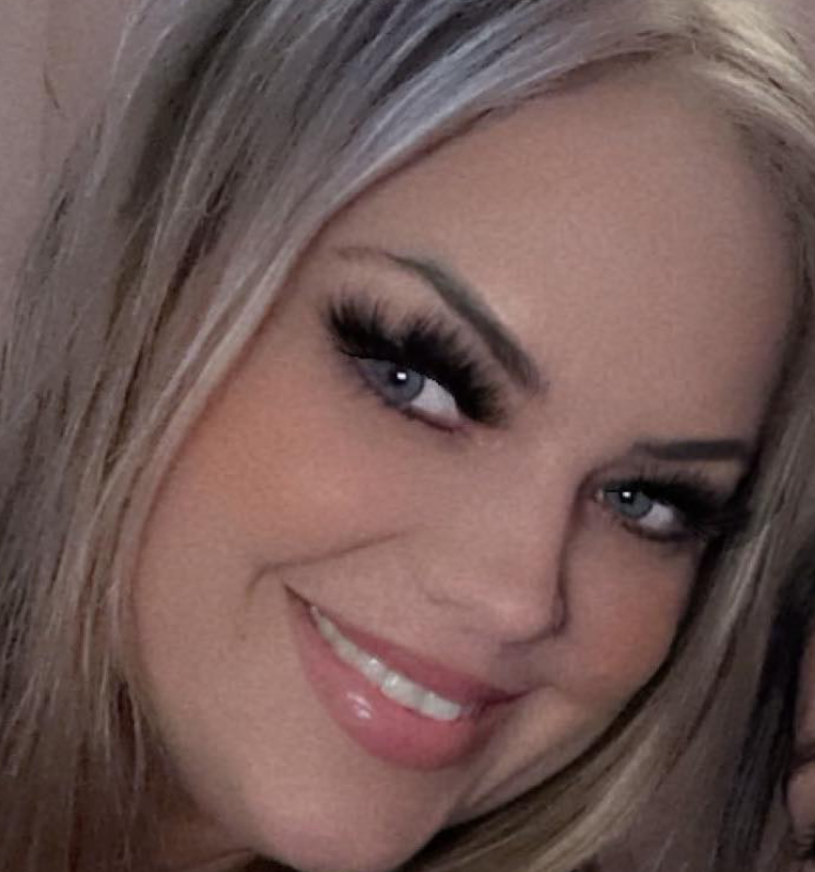 Maggie, 34 of Toronto, Ontario, Canada dating