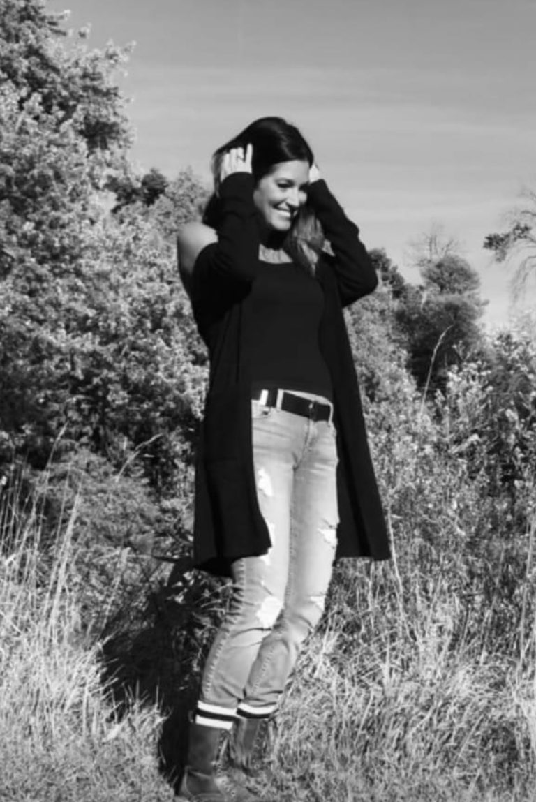 Cathy, 52 of Stratford, Ontario,  dating