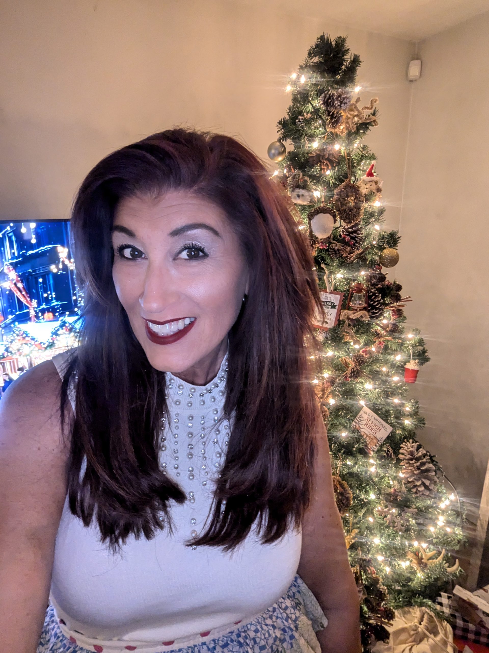 Julie, 53 of Old Bridge, New Jersey, United States dating