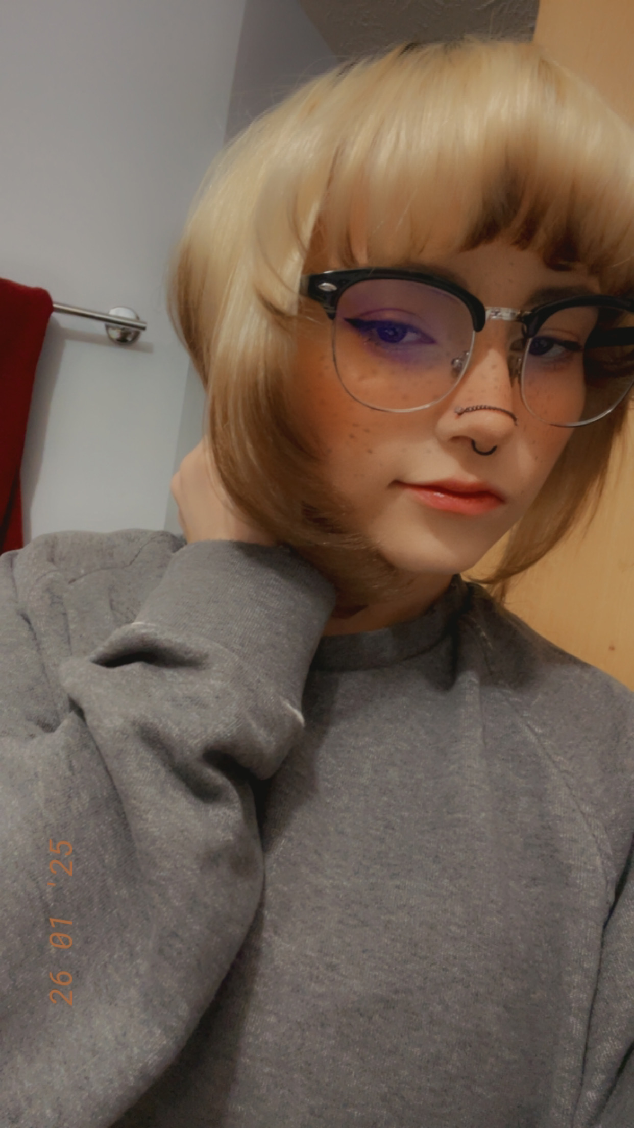 Are We Dating The Same GIRL