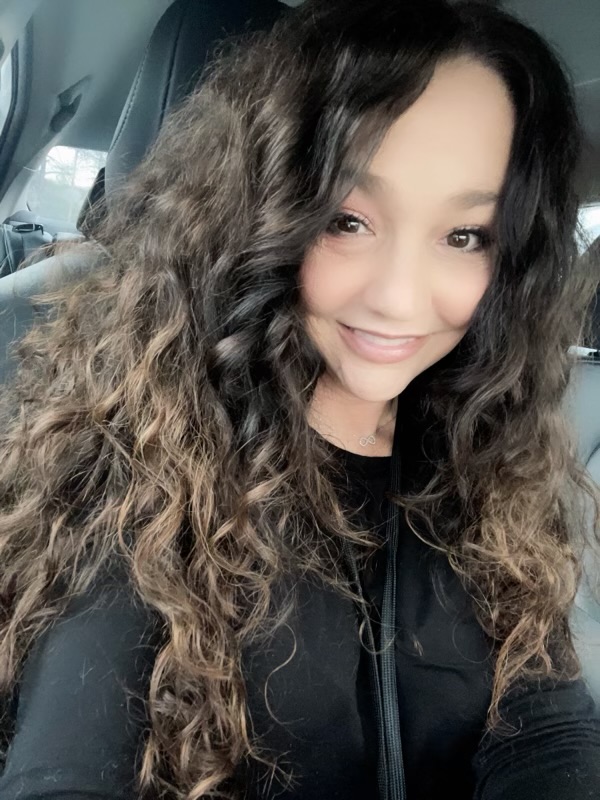 Sena, 51 of Johnson City, Tennessee, United States dating