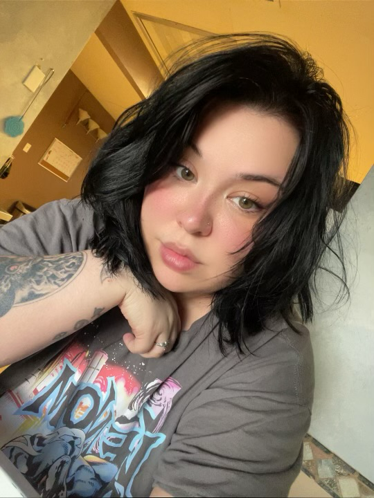 Liz, 27 of St. Louis, Missouri,  dating