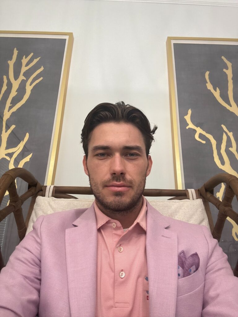 Ethan, 28 of Jacksonville Beach, Florida,  dating