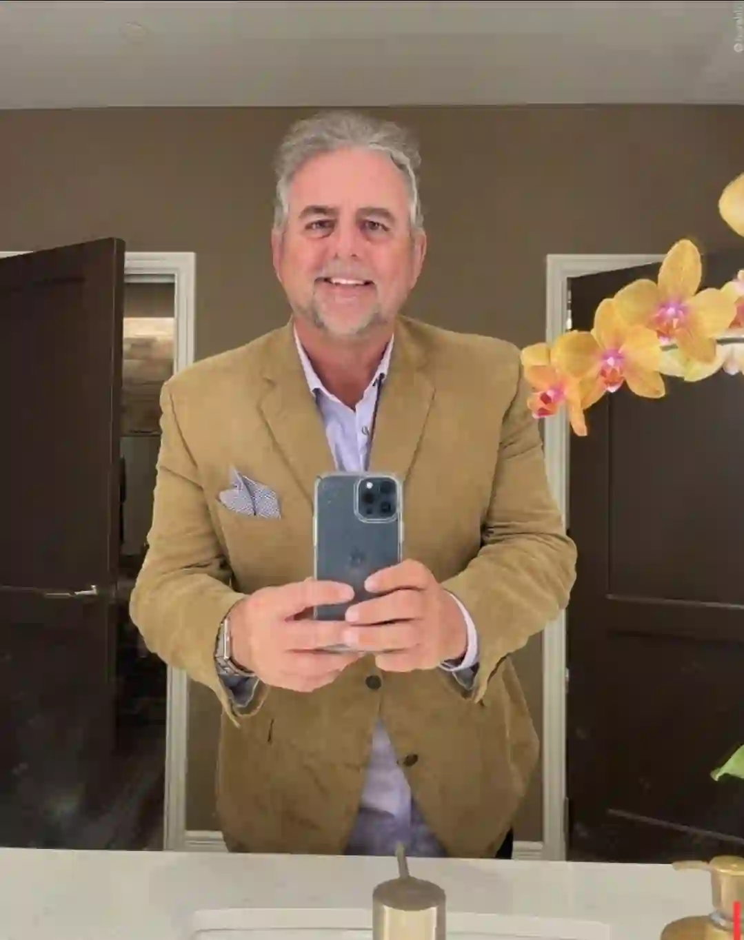 Mark, 61 of West Palm Beach, Florida, United States dating