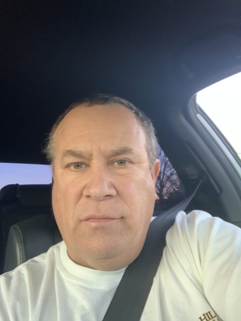 Shawn, 58 of Paso Robles, California,  dating